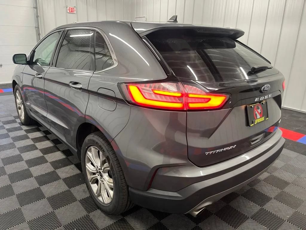 Used 2024 Ford Edge Titanium AWD/4WD image 6