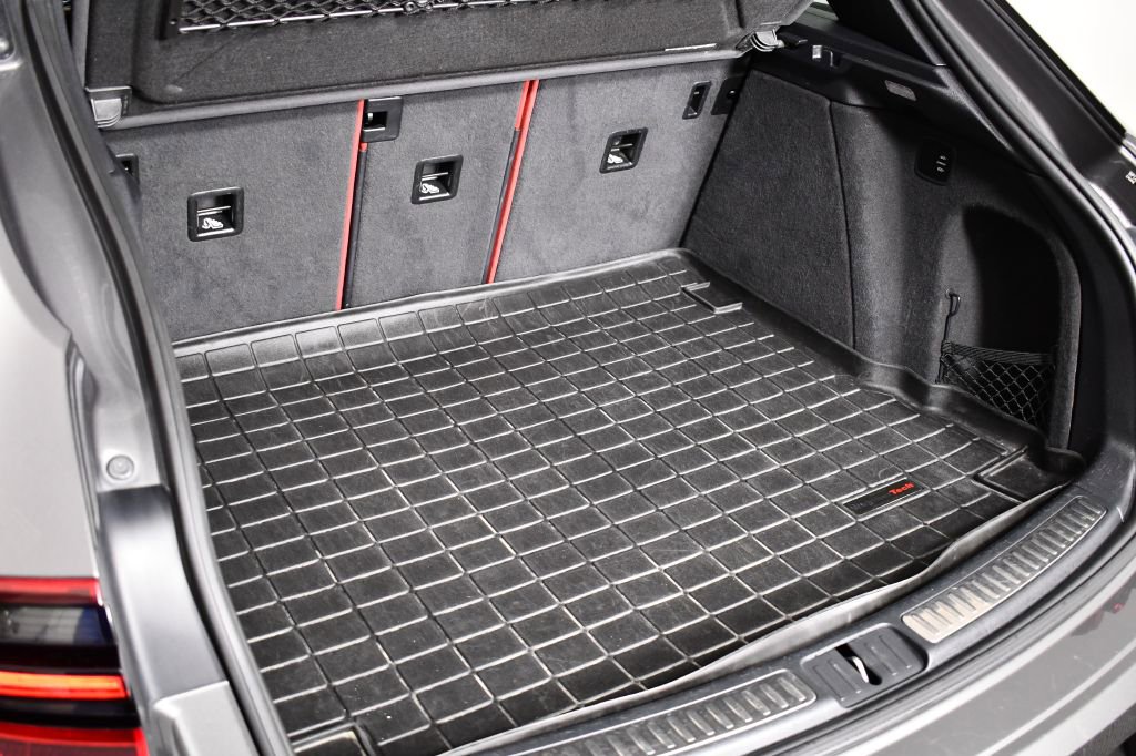 Used 2016 Porsche Macan S w/ Premium Package Plus image 13