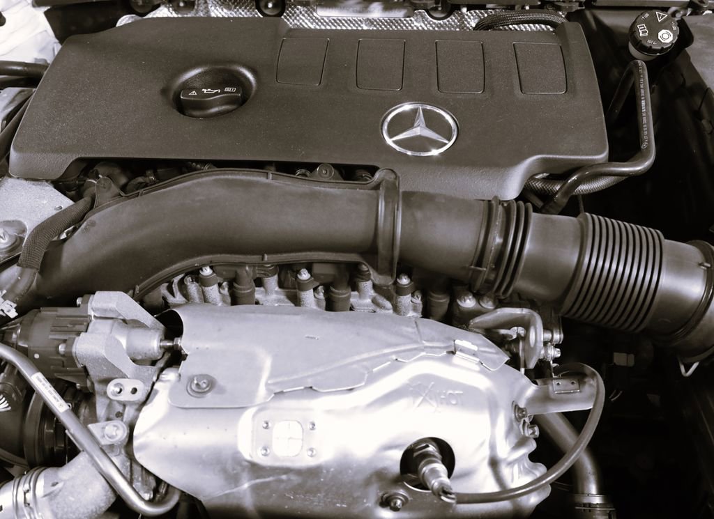 Used 2023 Mercedes-Benz GLB 250 image 78
