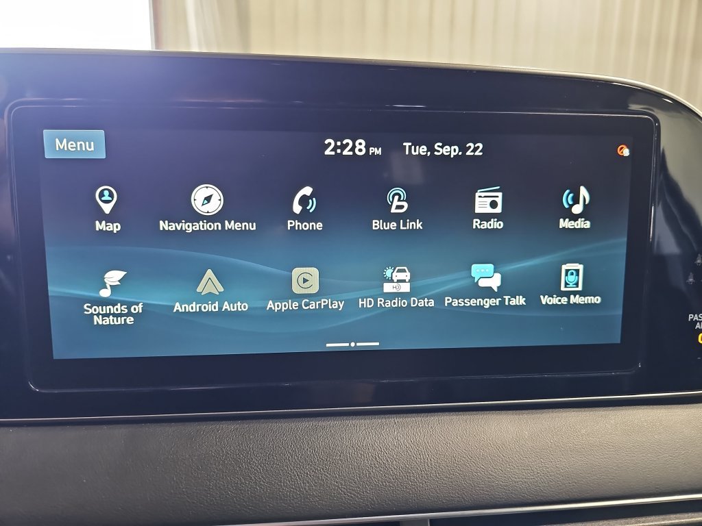 Used 2021 Hyundai Palisade Limited w/ Cargo Package AWD/4WD image 23