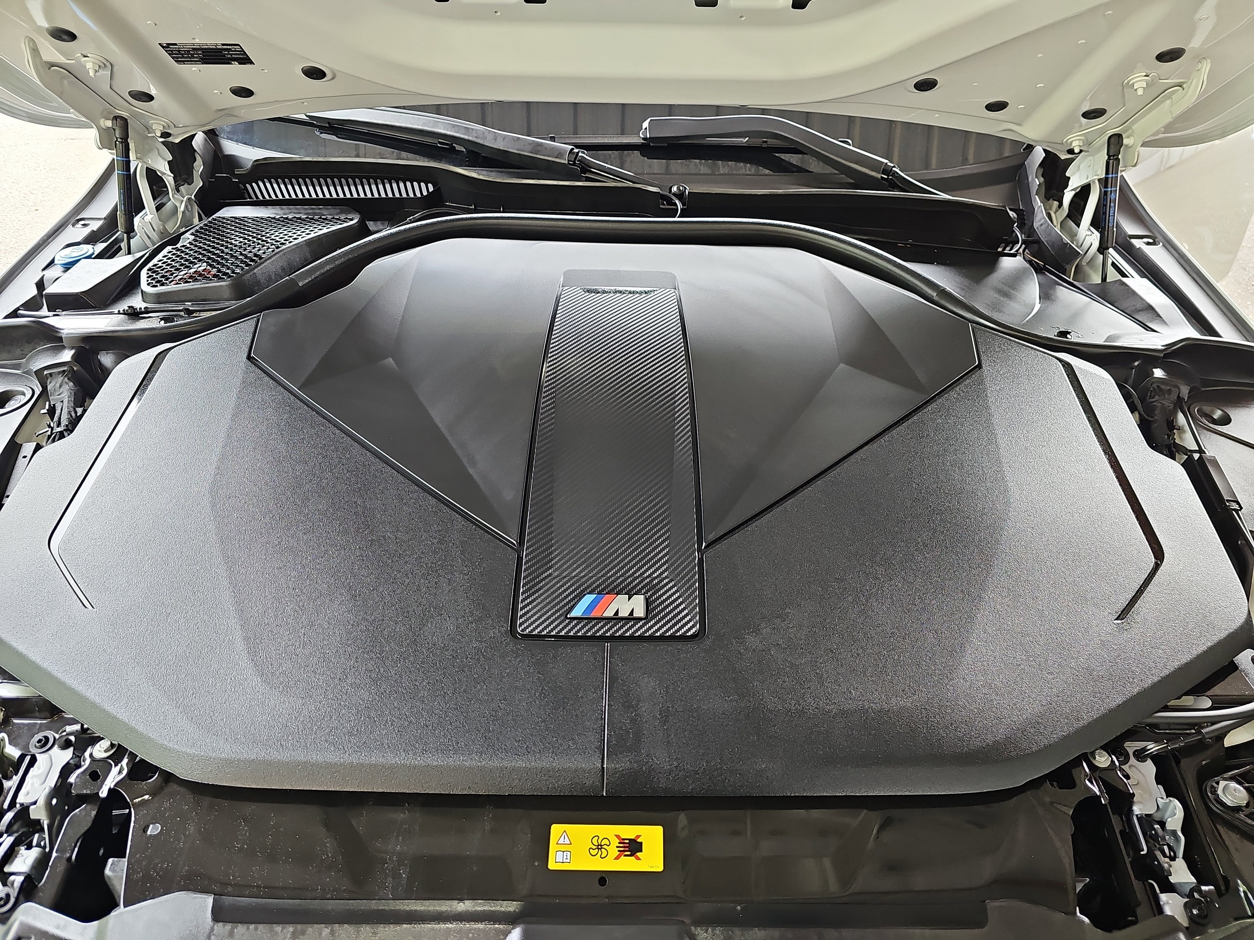 Certified 2025 BMW i5 M60 AWD/4WD image 33