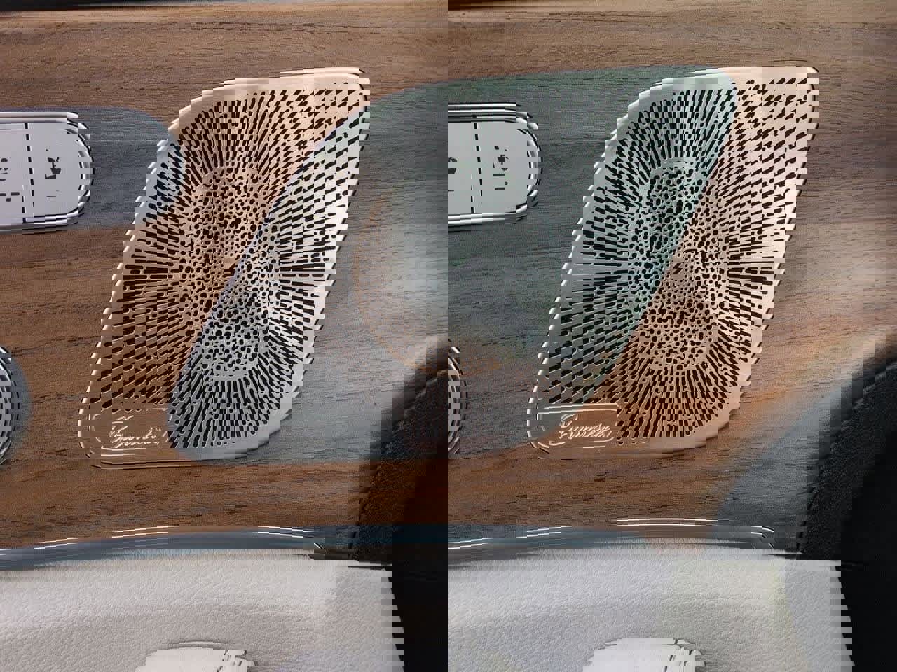 Used 2024 Mercedes-Benz GLE 350 4MATIC image 32