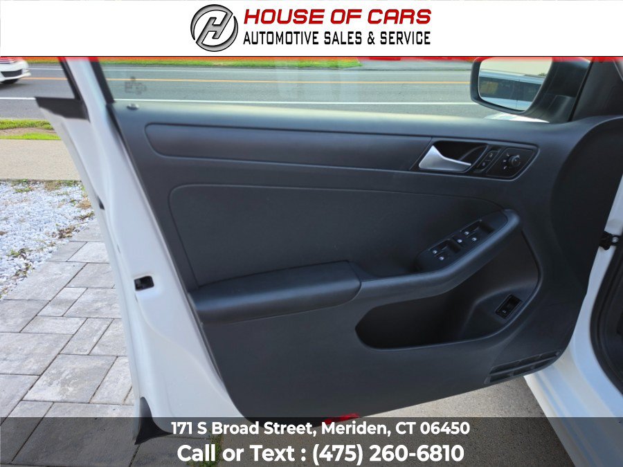 Used 2015 Volkswagen Jetta S FWD image 42