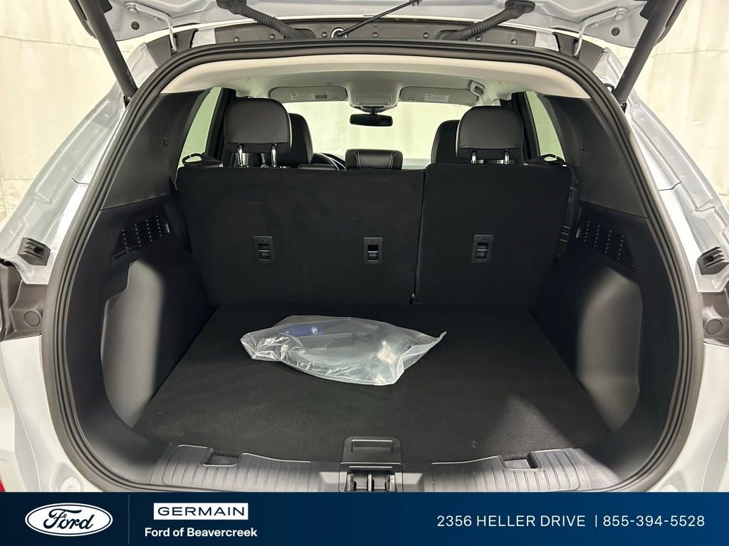 New 2025 Ford Escape SE w/ PHEV Premium Package image 27