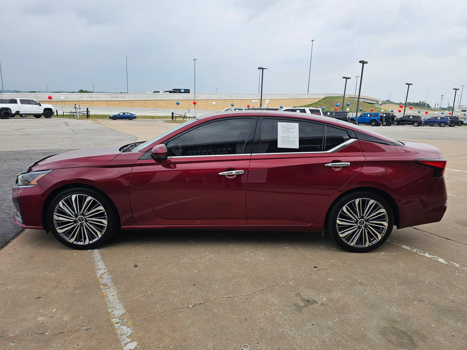 Used 2023 Nissan Altima 2.5 SL FWD image 6