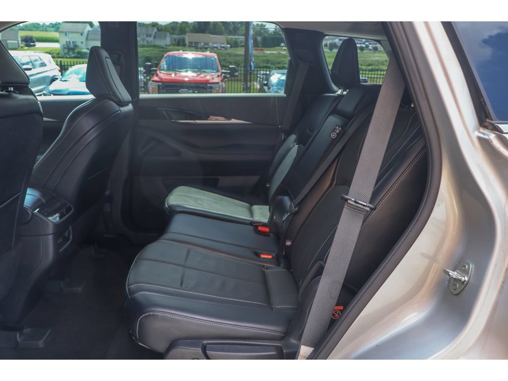 Used 2023 INFINITI QX60 Pure AWD/4WD image 18