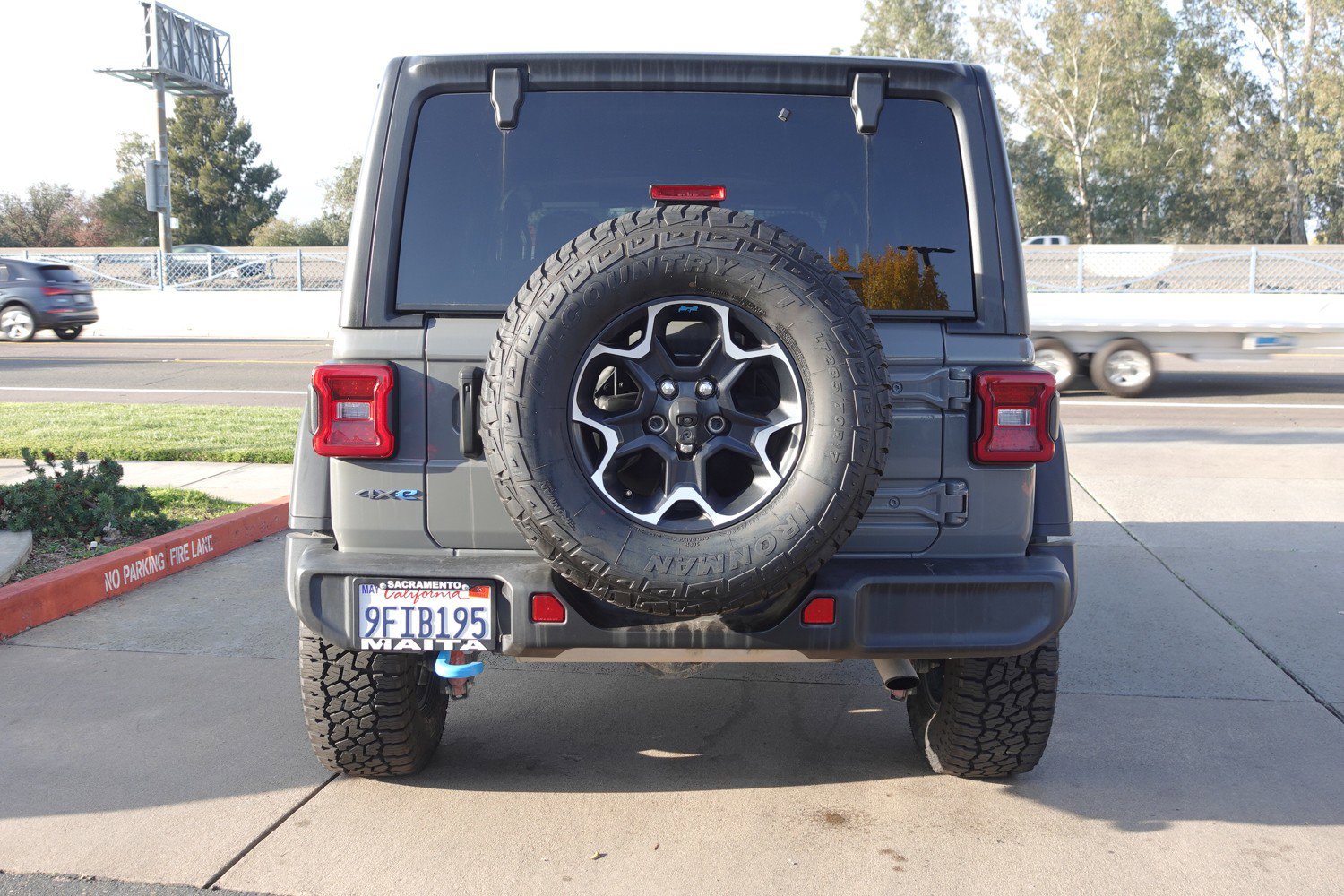 Used 2023 Jeep Wrangler Unlimited Rubicon 4xe w/ Cold Weather Group image 6