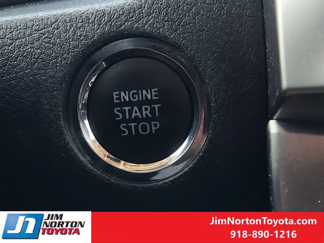 Used 2023 Toyota 4Runner SR5 Premium w/ Moonroof Package RWD image 22