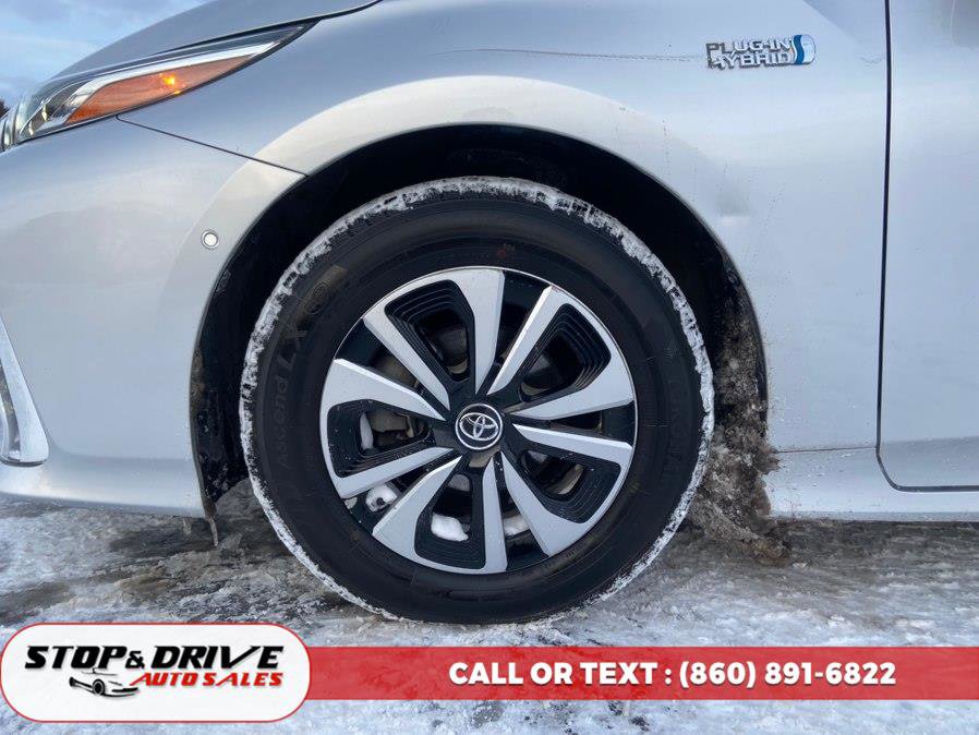 Used 2018 Toyota Prius Prime Advanced FWD image 9