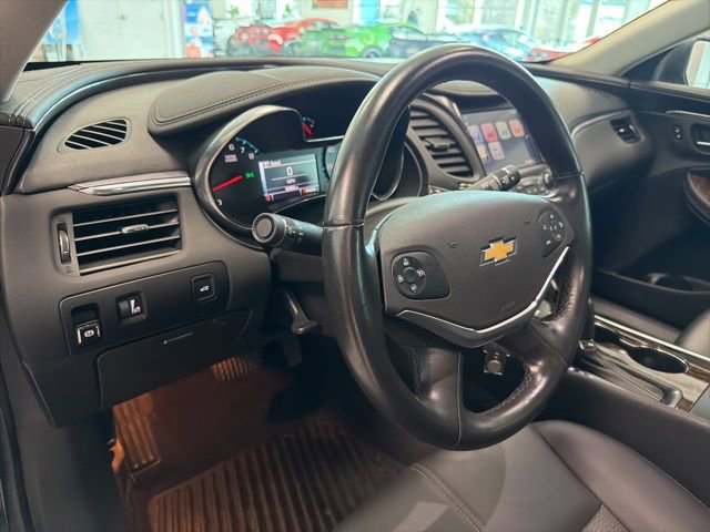 Used 2014 Chevrolet Impala LT image 17