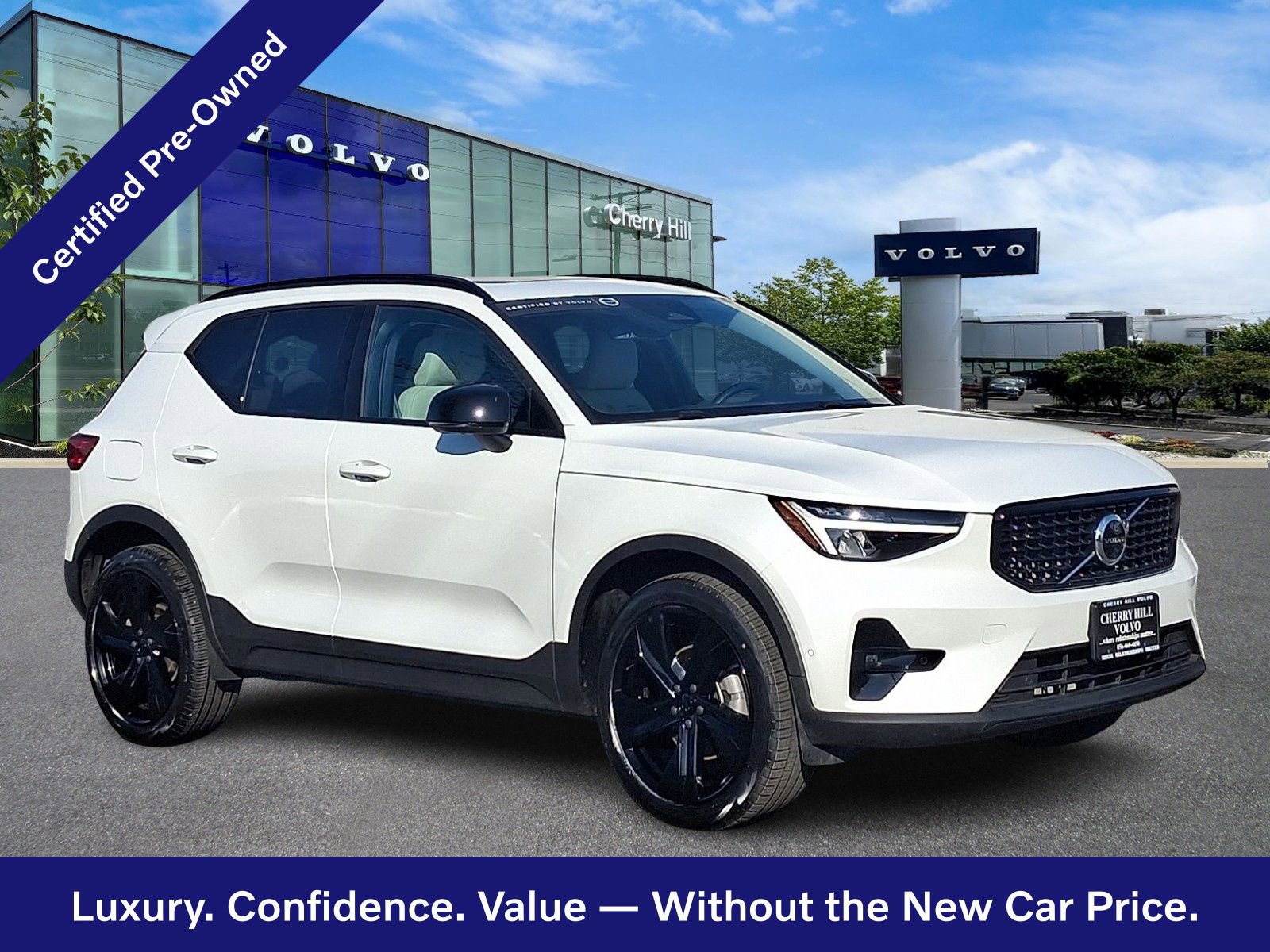 Certified 2023 Volvo XC40 B5 Plus w/ Protection Package Premier