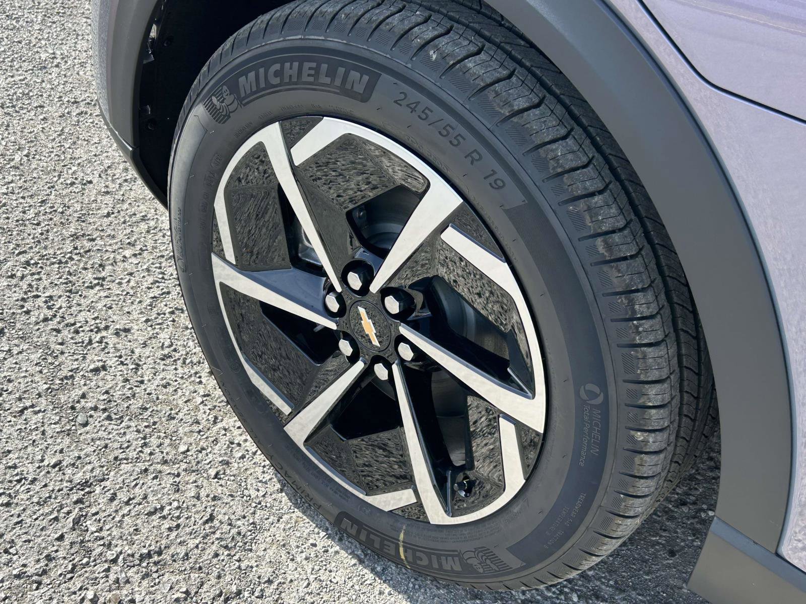 New 2026 Chevrolet Equinox EV LT image 8