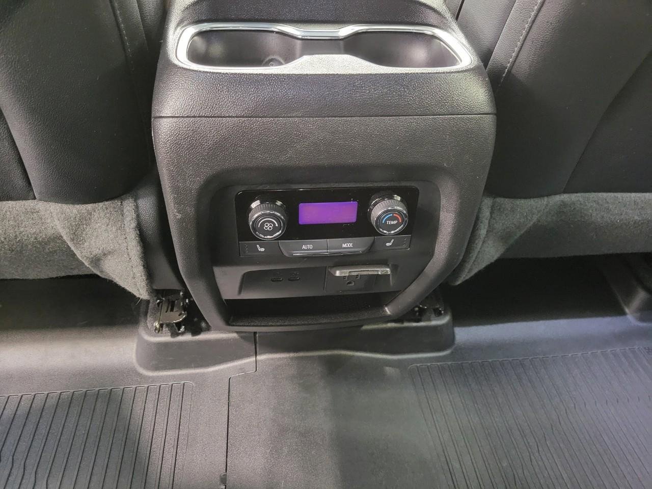 Certified 2024 Chevrolet Traverse RS AWD/4WD image 22