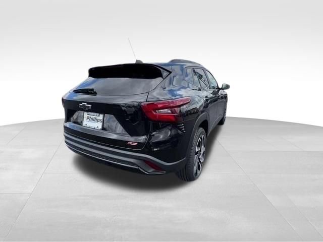 Certified 2024 Chevrolet Trax RS w/ Driver Confidence Package image 23