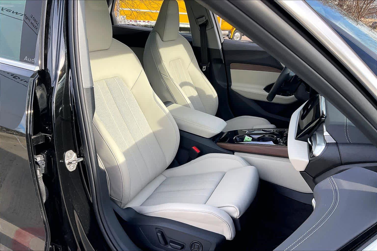 Certified 2025 Audi A5 2.0T Premium Plus w/ Premium Plus image 8