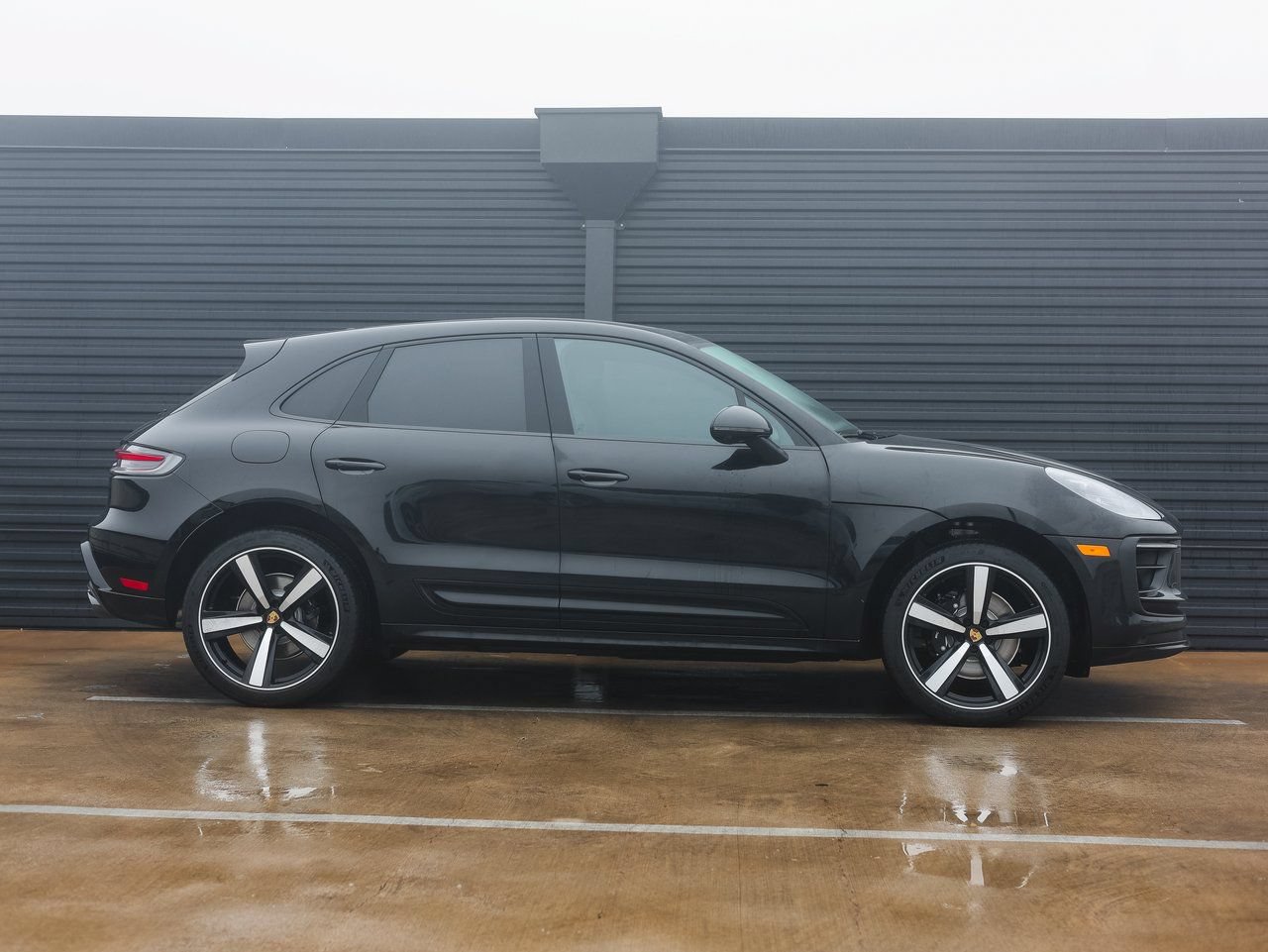 Certified 2026 Porsche Macan S AWD/4WD image 8