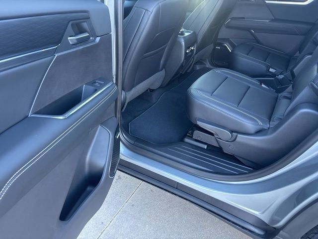 New 2026 GMC Acadia Elevation w/ Elevation Premium Package image 17