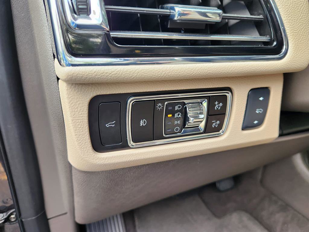 Certified 2023 Lincoln Navigator Reserve image 36