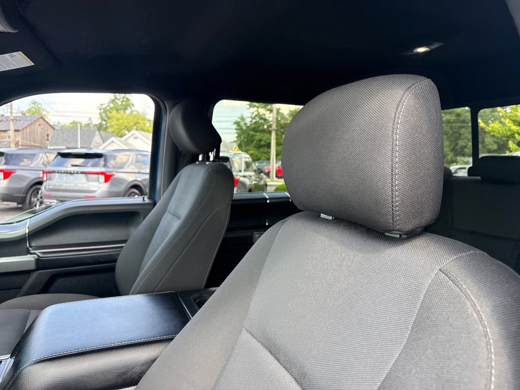 Used 2019 Ford F150 XLT w/ Equipment Group 302A Luxury AWD/4WD image 16