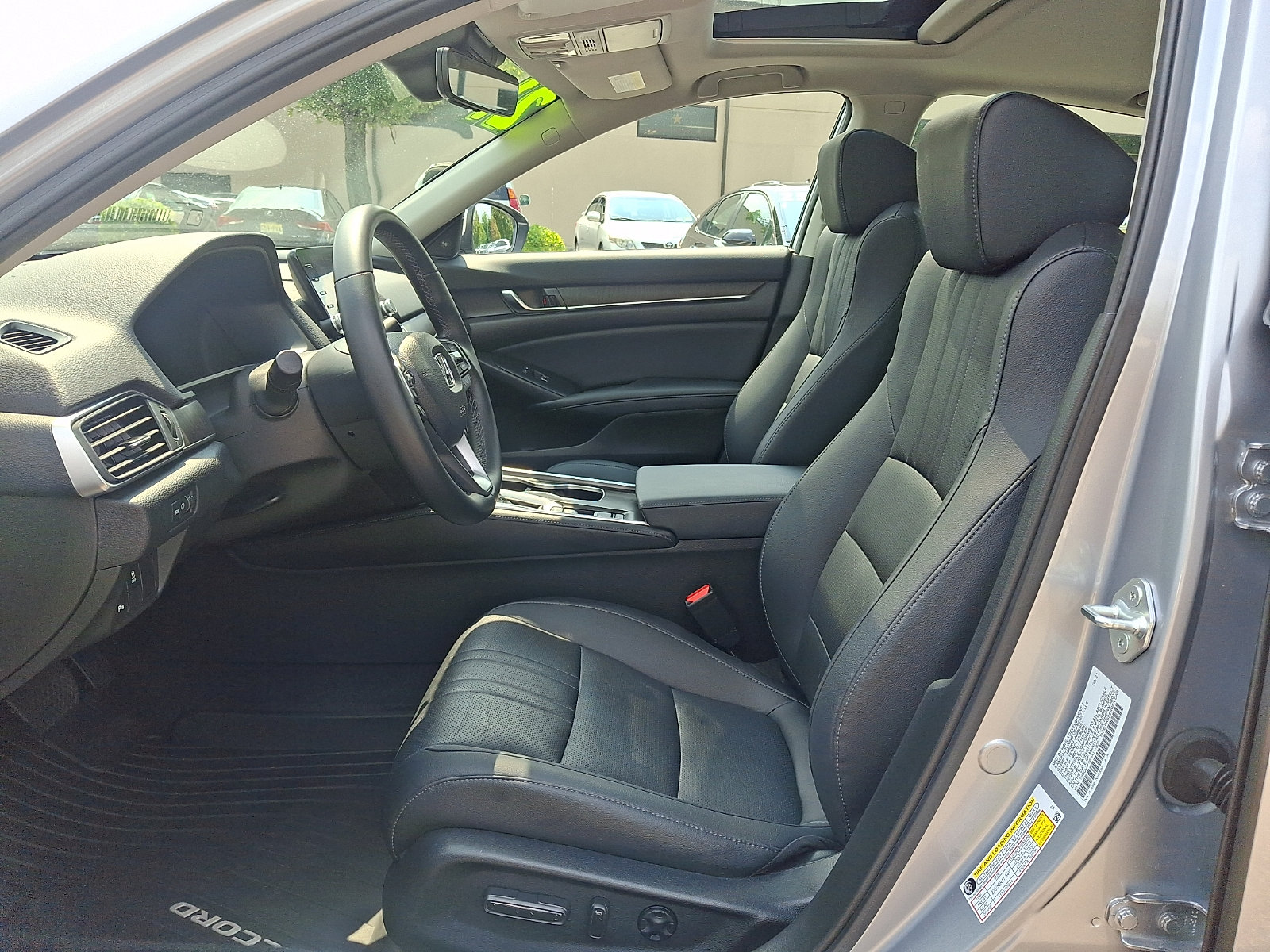 Used 2021 Honda Accord EX-L image 13