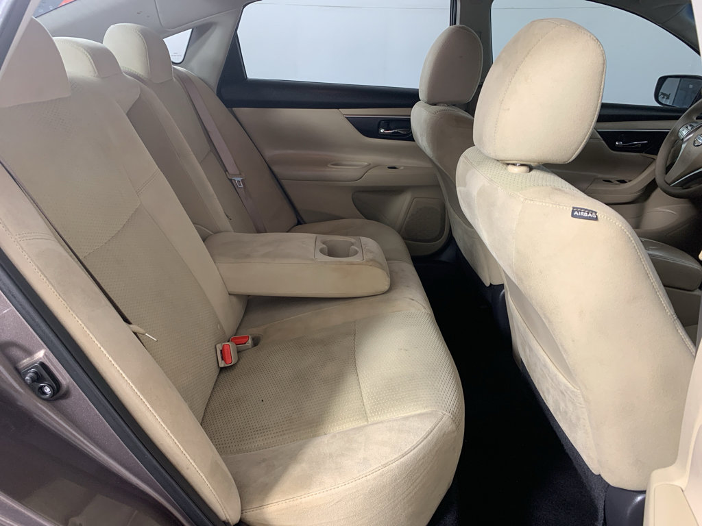 Used 2015 Nissan Altima 2.5 S w/ Sport Value Package image 32