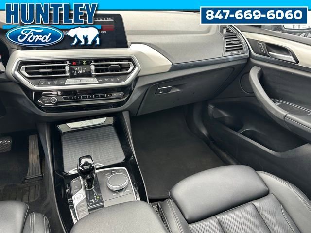 Used 2022 BMW X3 xDrive30i AWD/4WD image 17