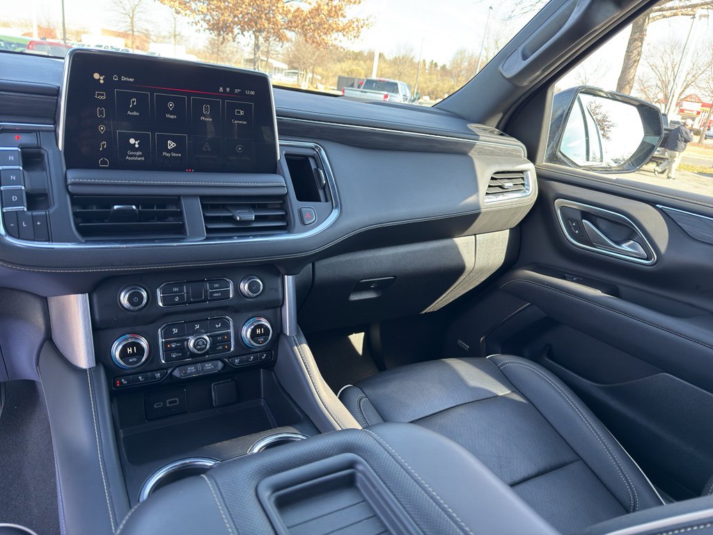 Used 2024 GMC Yukon XL SLT image 28