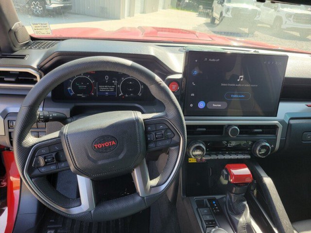Used 2024 Toyota Tacoma TRD Sport w/ TRD Sport Premium Package AWD/4WD image 8