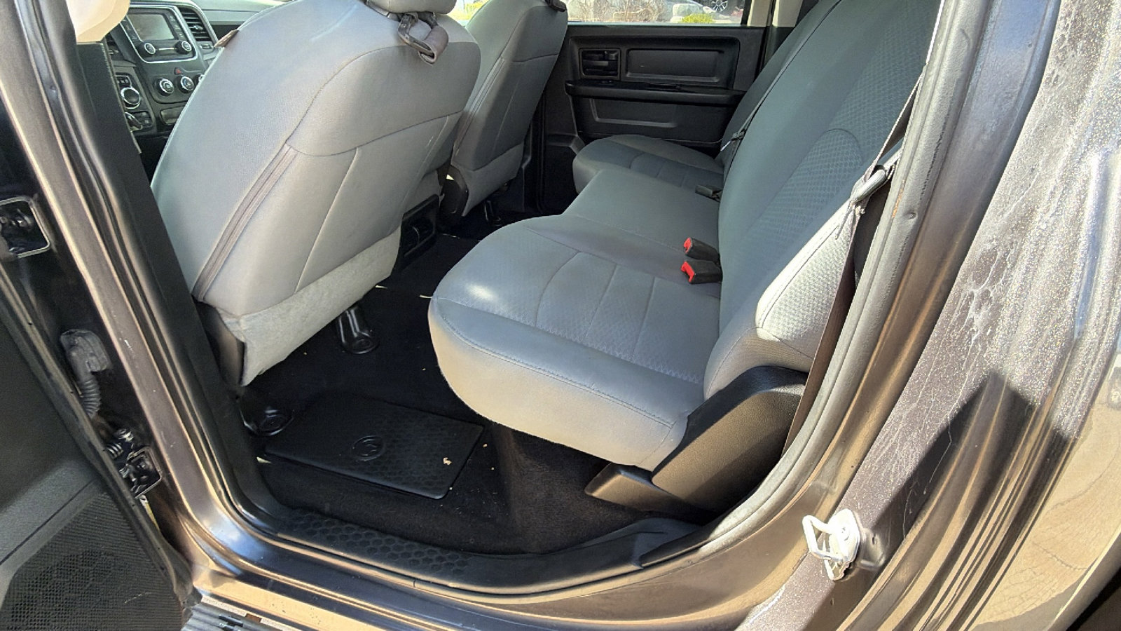 Used 2017 RAM 1500 Express w/ Express Value Package image 23