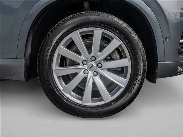 Used 2018 Volvo XC90 T5 Momentum w/ Convenience Package image 12
