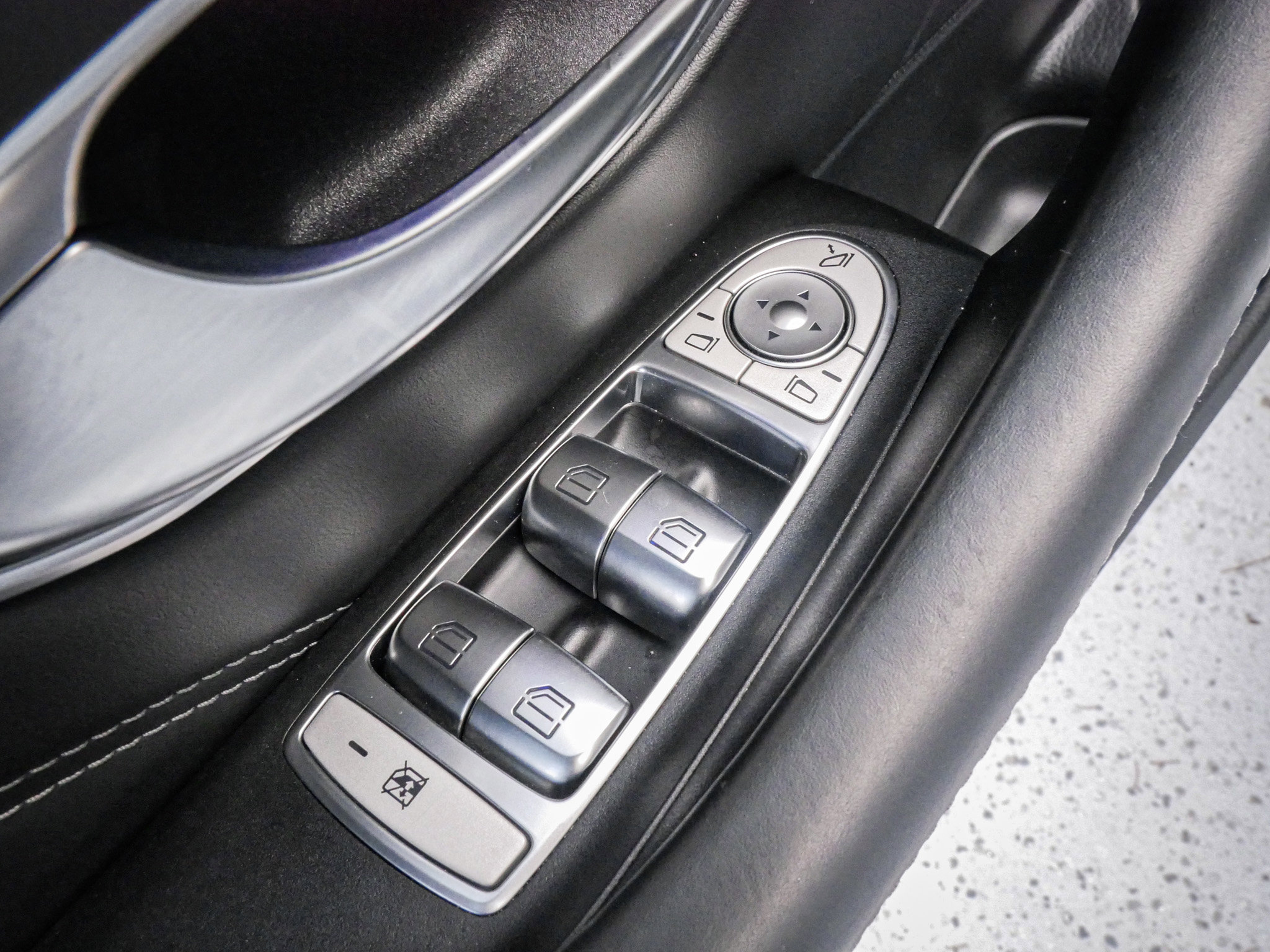 Used 2019 Mercedes-Benz E 63 AMG S image 15