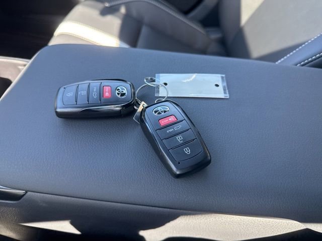 New 2026 Toyota Camry SE image 28