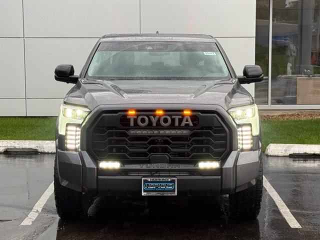Used 2024 Toyota Tundra Limited AWD/4WD image 3