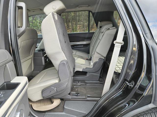 Used 2019 Ford Expedition XLT w/ Cargo Package image 25