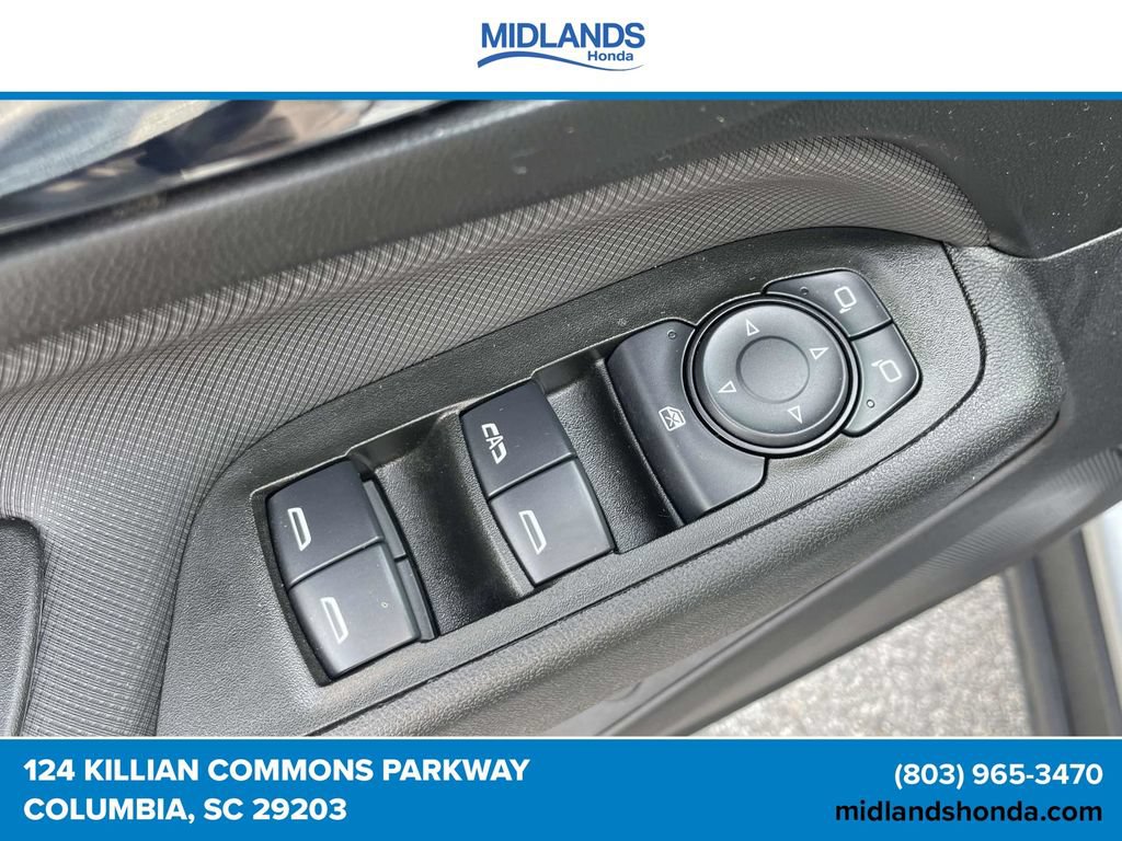 Used 2024 Chevrolet Equinox RS FWD image 17