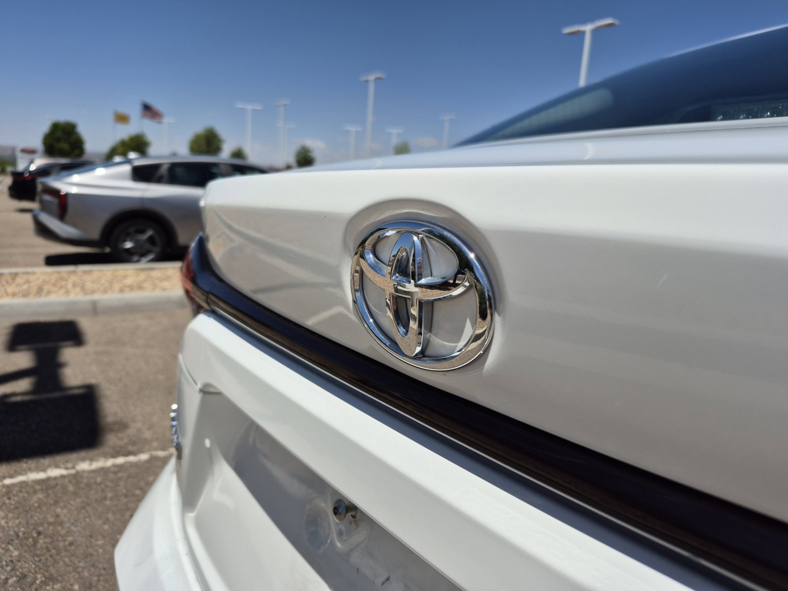 Used 2024 Toyota Corolla LE FWD image 22