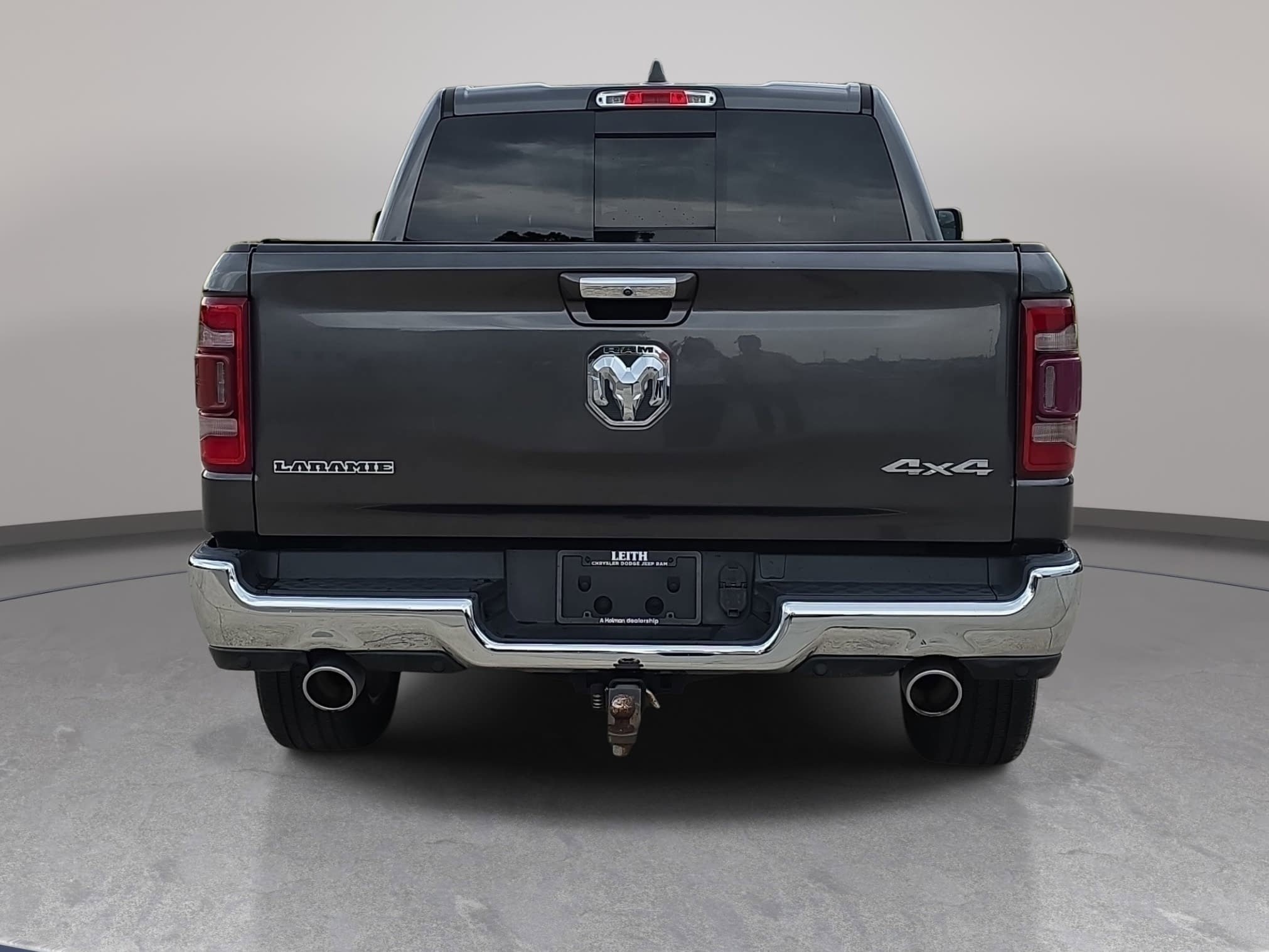 Used 2019 RAM 1500 Laramie AWD/4WD image 7