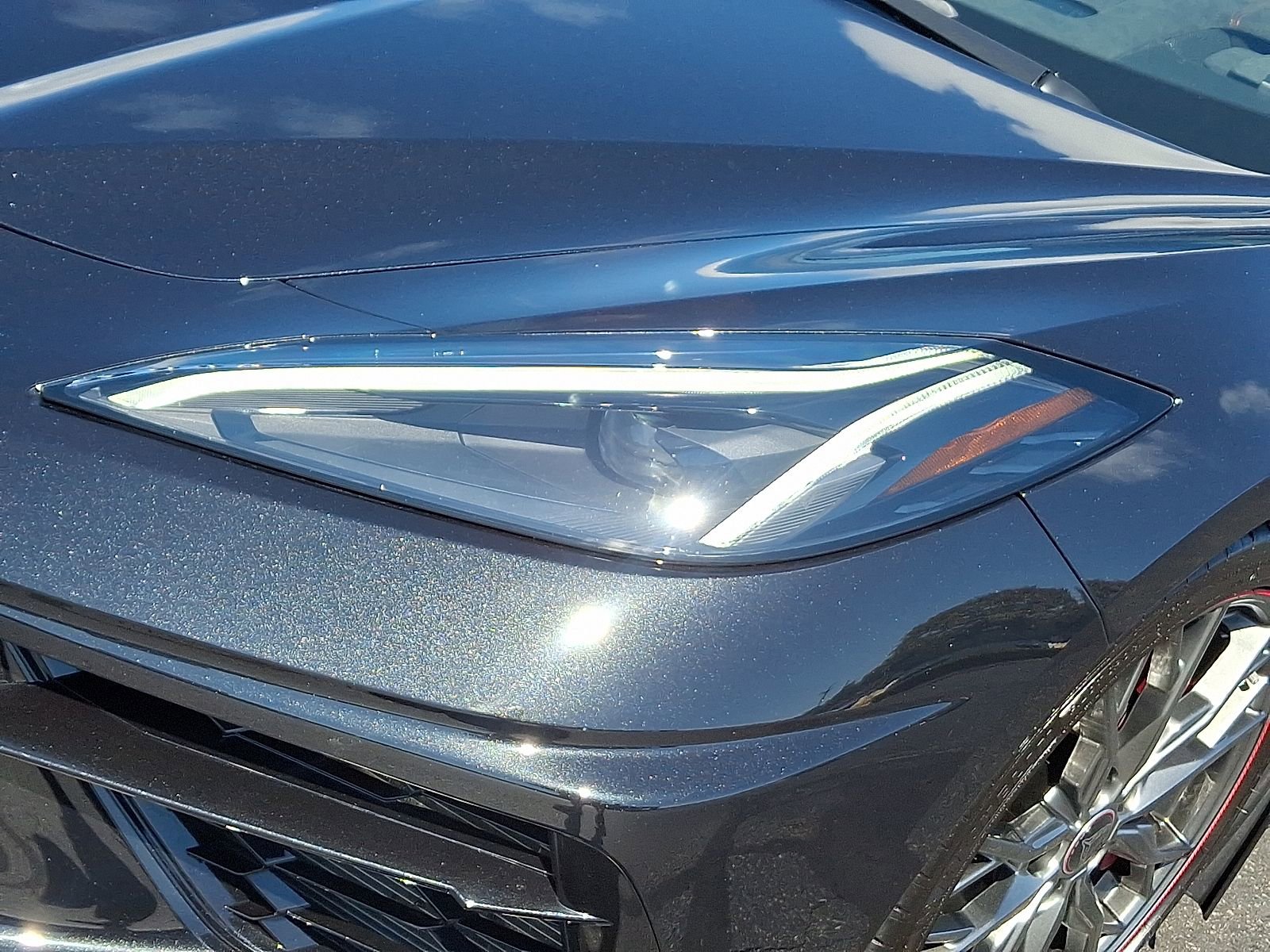 Used 2023 Chevrolet Corvette Stingray Premium Conv w/ Z51 Performance Package image 10