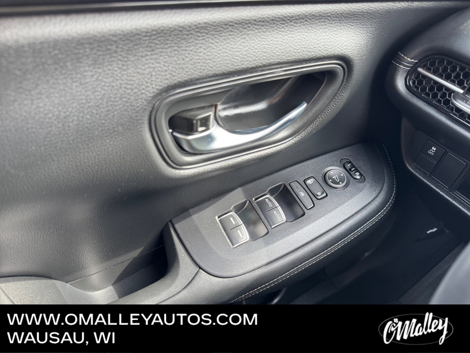 Certified 2023 Honda HR-V EX-L image 19