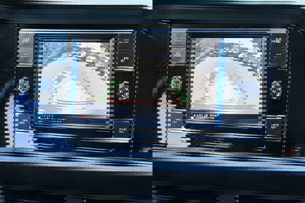 Used 2020 Volkswagen Jetta S w/ Driver Assistance Package image 22