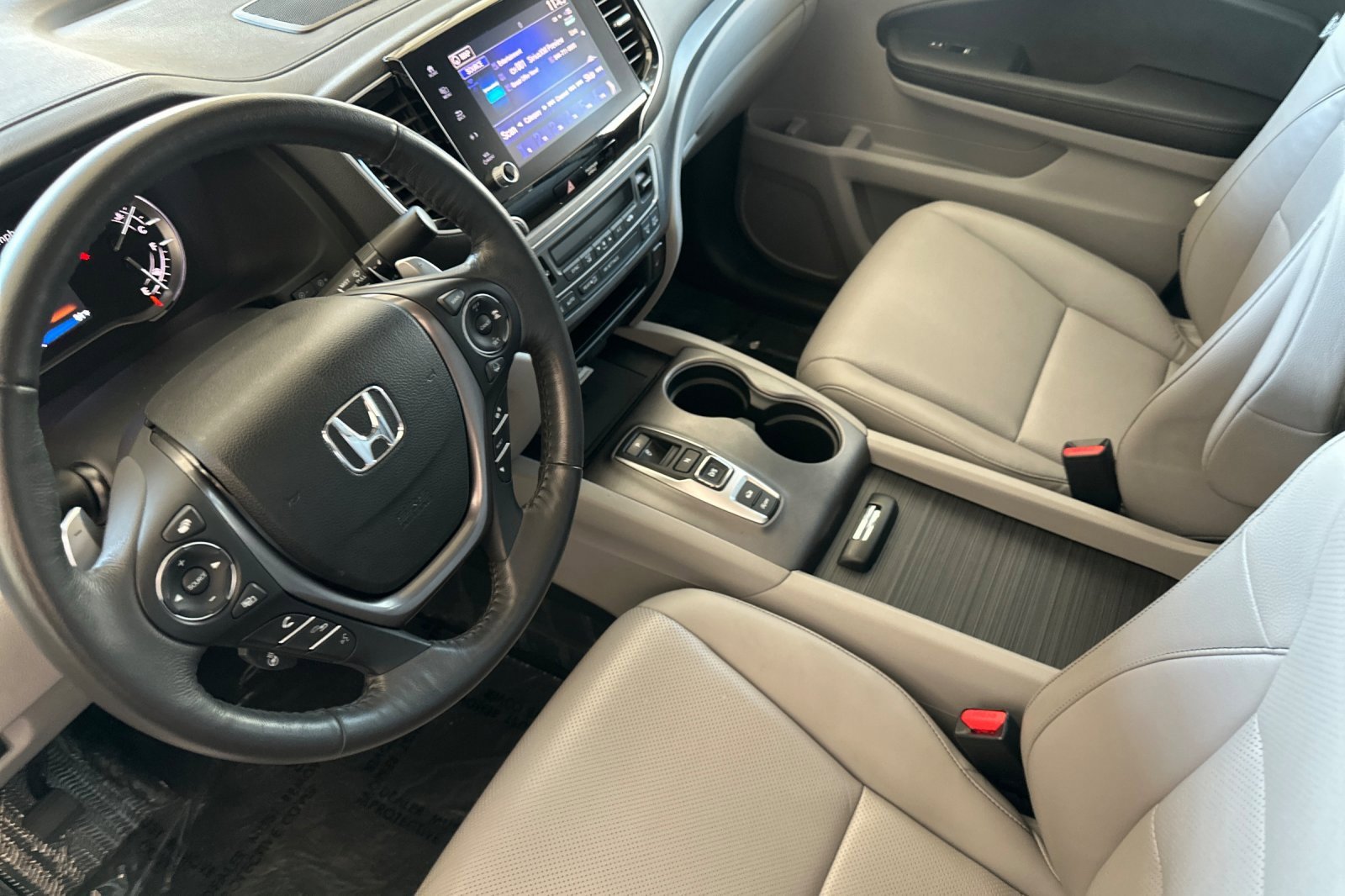 Used 2023 Honda Ridgeline RTL-E image 10