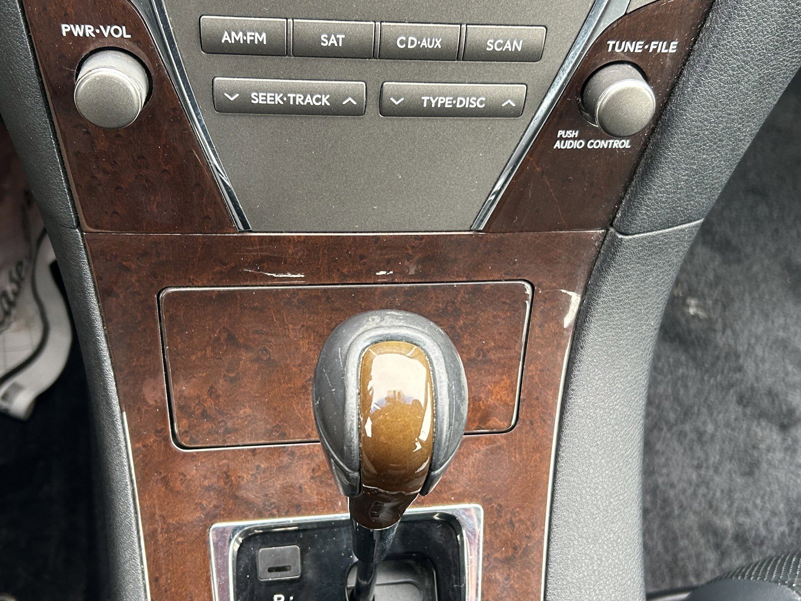 Used 2011 Lexus ES 350 image 28