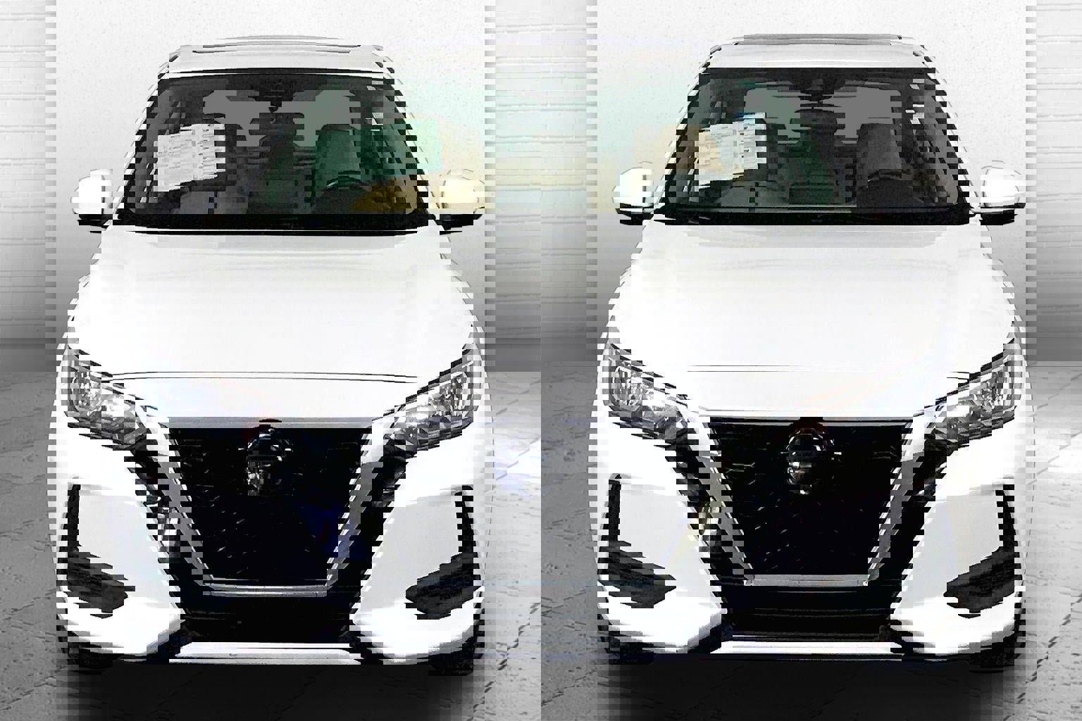 Used 2022 Nissan Sentra SV w/ SV Premium Package image 2