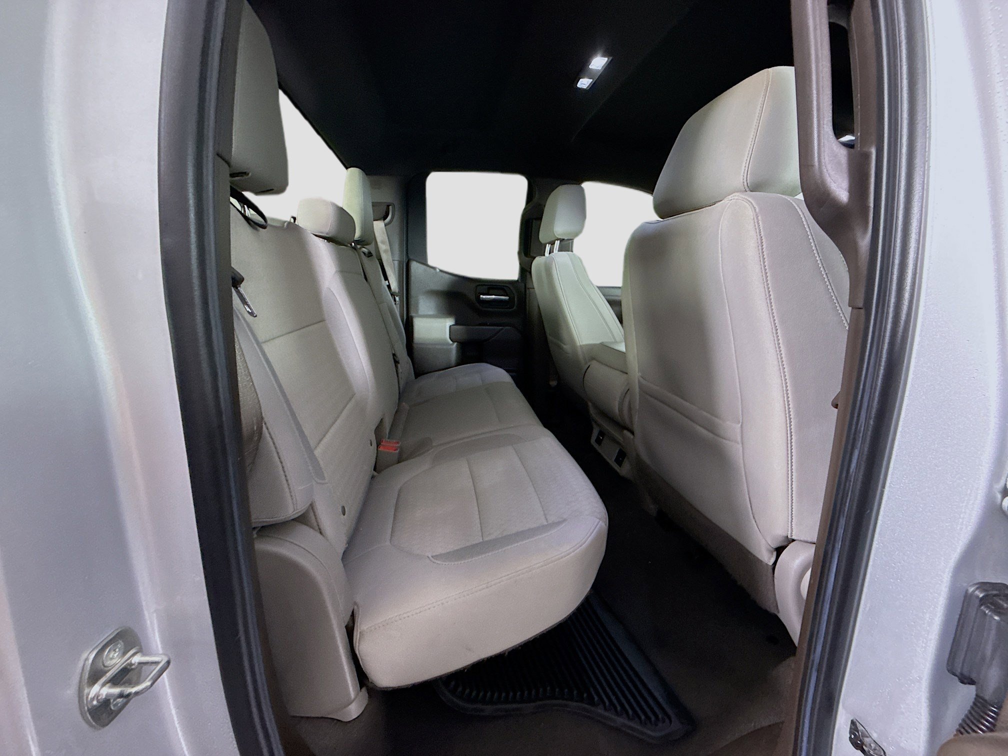 Used 2020 Chevrolet Silverado 1500 LT RWD image 25