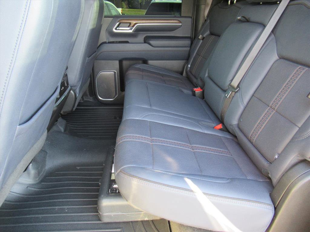 Used 2024 Chevrolet Silverado 2500 High Country w/ Technology Package image 33