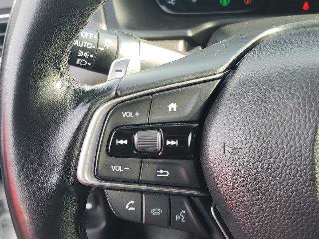 Used 2020 Honda Accord Touring image 21