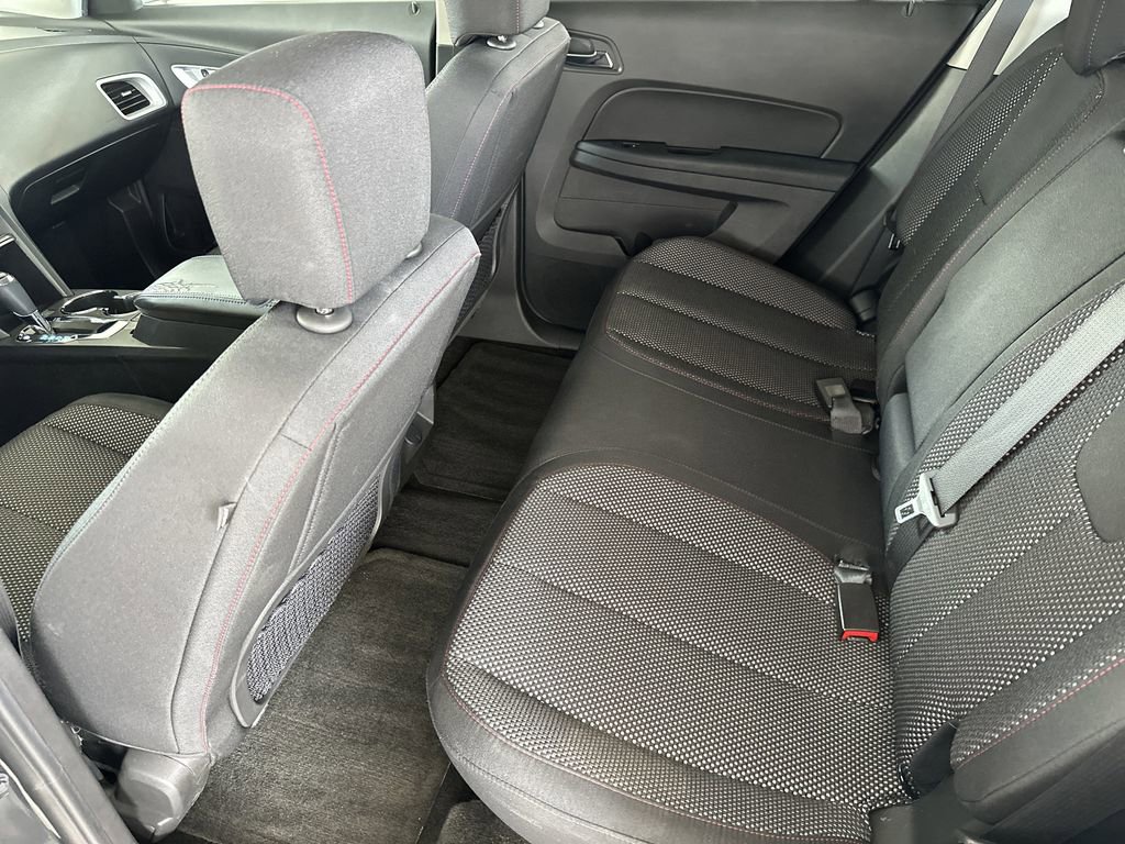 Used 2017 Chevrolet Equinox LT image 27