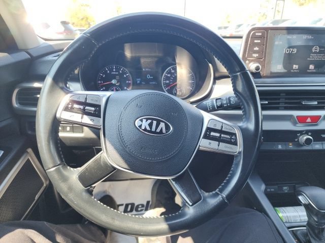 Used 2020 Kia Telluride LX FWD image 24