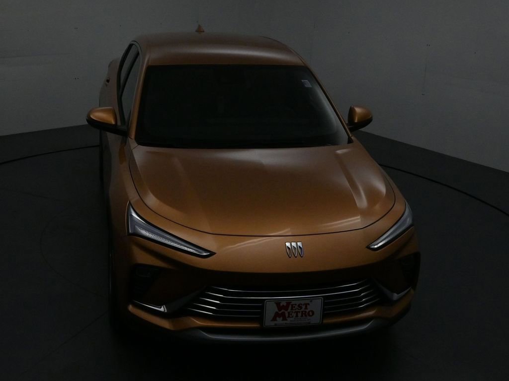 New 2026 Buick Envista Sport Touring FWD image 4