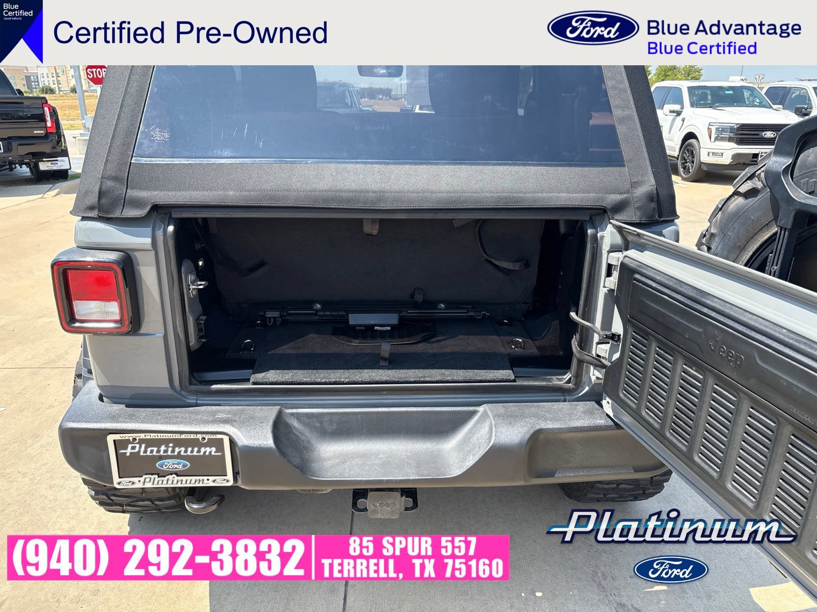 Used 2023 Jeep Wrangler Sport AWD/4WD image 5